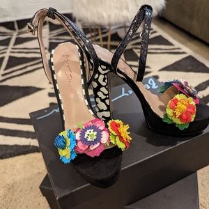 Betsey Johnson chunky heels